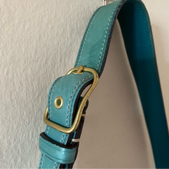 Coach Small Aqua Blue Leather Shoulder Bag with Gold Hardware - Picture 7 of 9